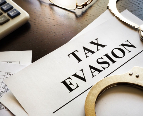 The US Loses Out On $1 Trillion a Year Due to Tax Evasion, IRS Estimates