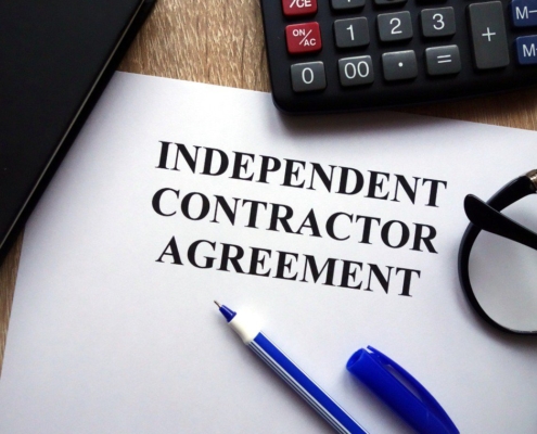 Employee or Independent Contractor? Learn How to Classify Both cover